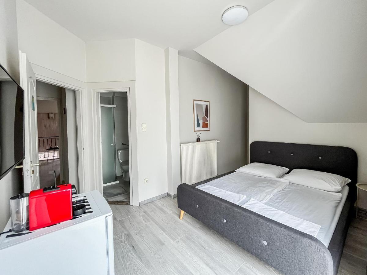 Balatonalmádi Villa 21 Boutique Rooms מראה חיצוני תמונה