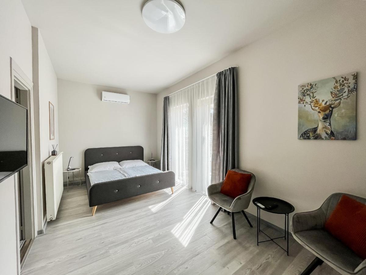 Balatonalmádi Villa 21 Boutique Rooms מראה חיצוני תמונה